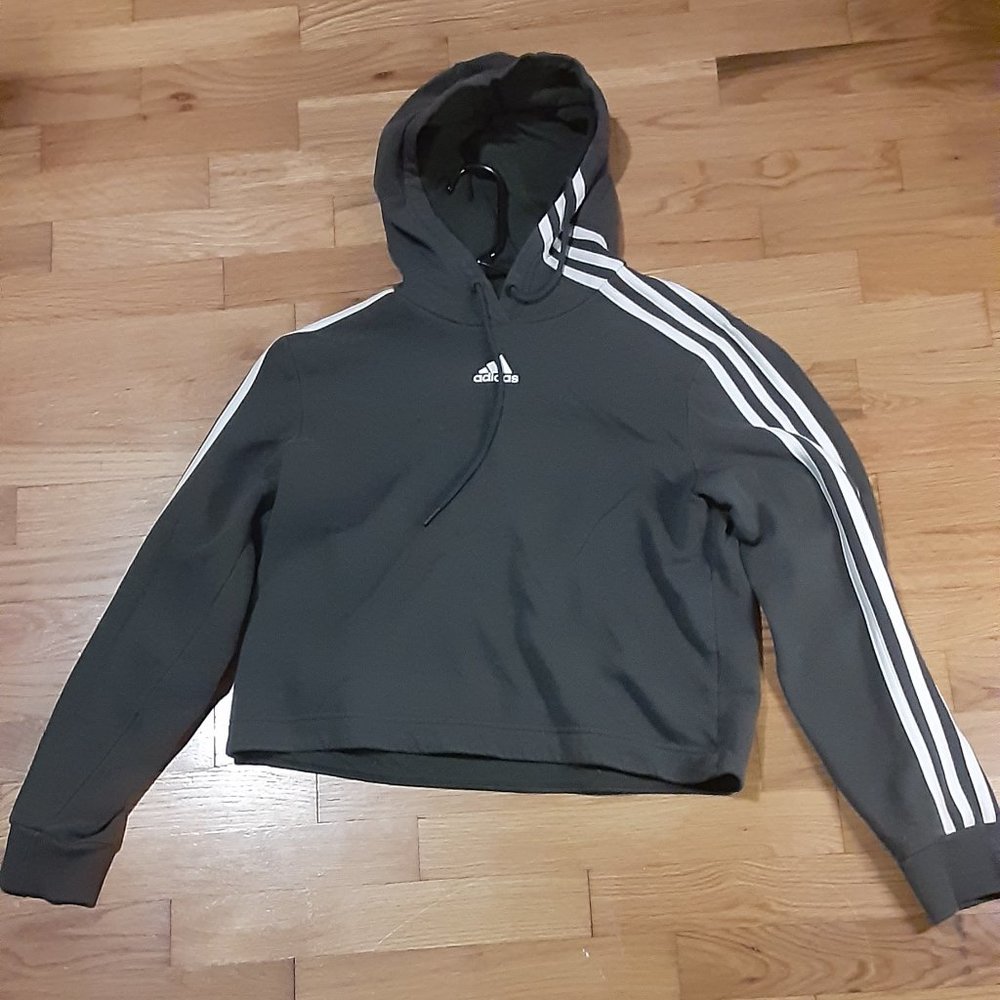 Adidas Green sweatshirt